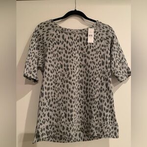 Loft short sleeve animal print medium